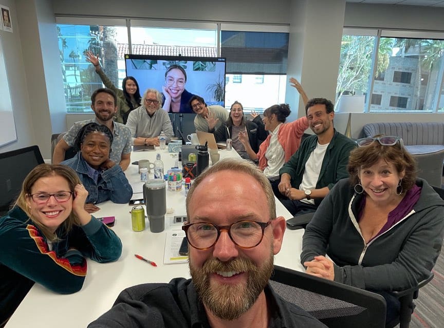 Sala de escritores para la temporada 6 de Virgin River reunida