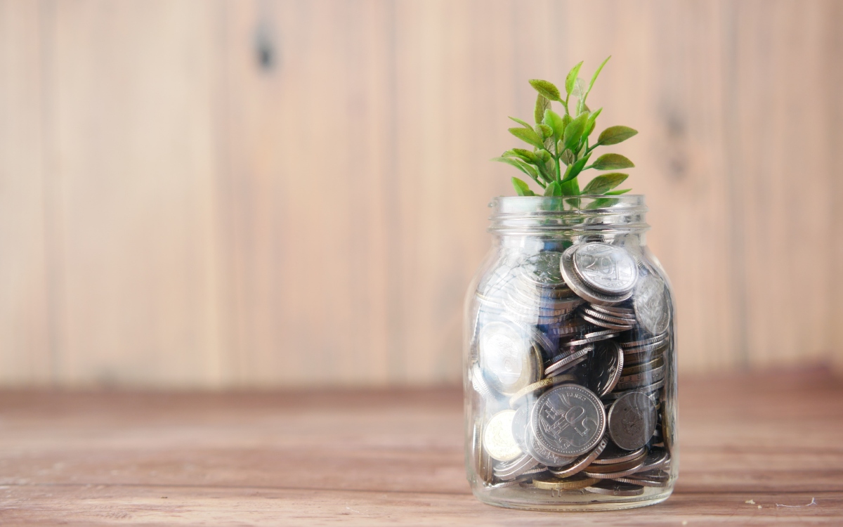 Actividad económica creció 3.7% interanual en agosto