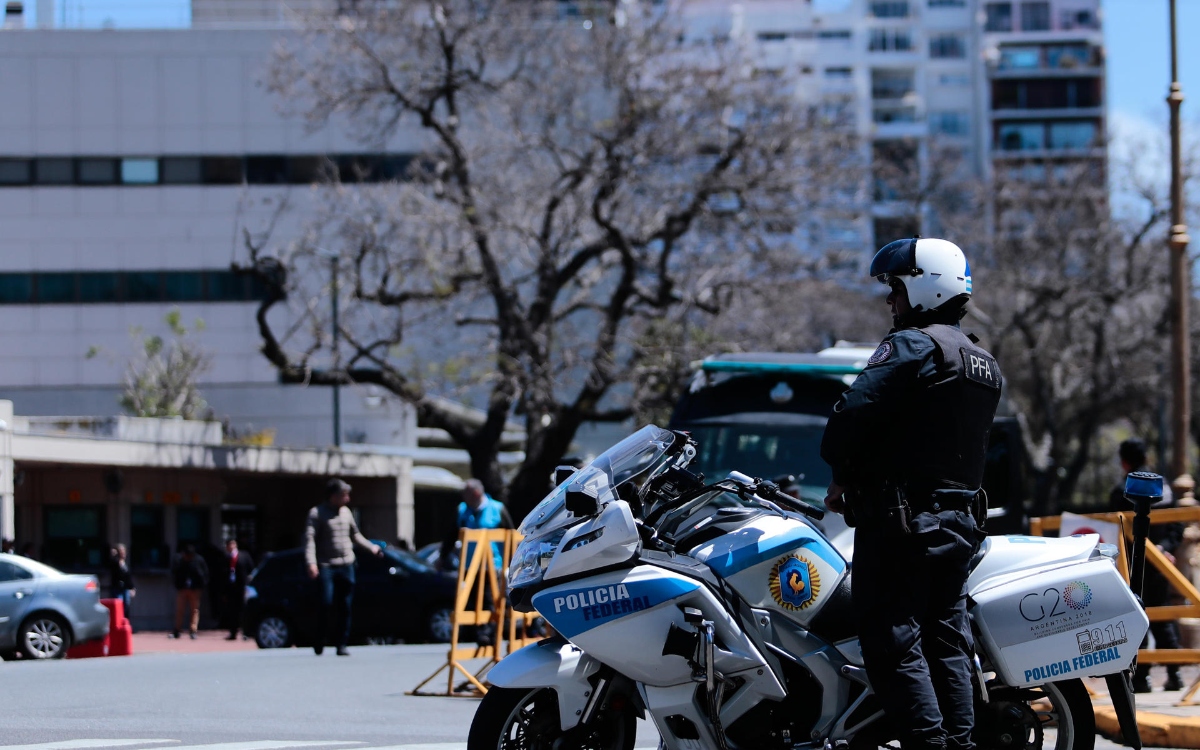 Amenazas de bomba en embajadas de Israel y EU en Buenos Aires