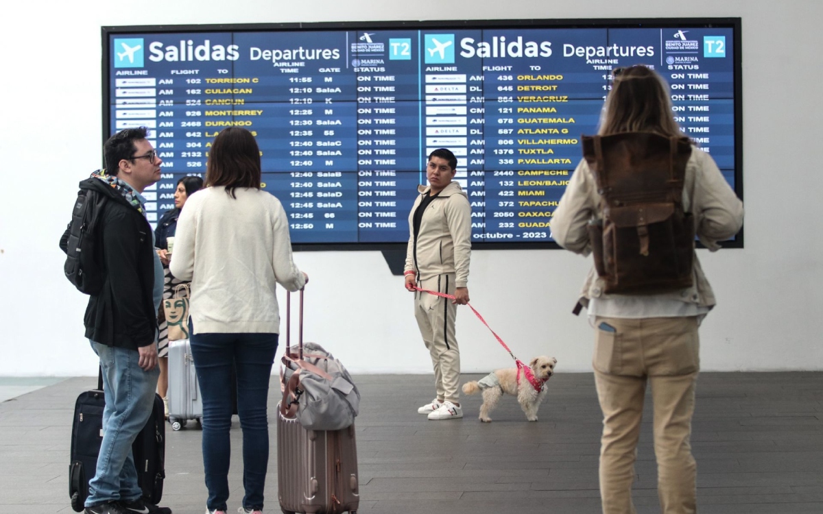 Disminuyen turistas internacionales en México durante agosto