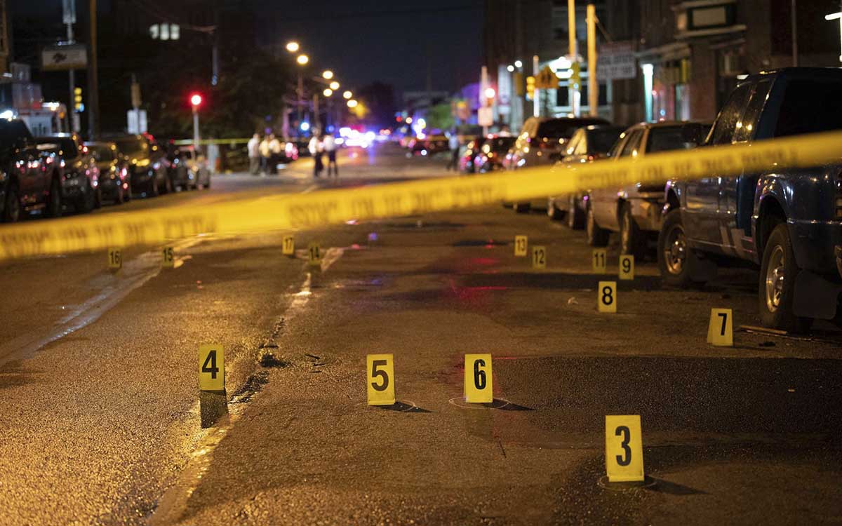 EU: Un tiroteo en una fiesta de Halloween deja dos muertos y 18 heridos