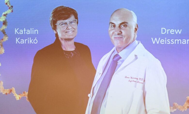 El Nobel de Medicina reconoce a investigadores que abrieron camino a las vacunas contra el COVID-19