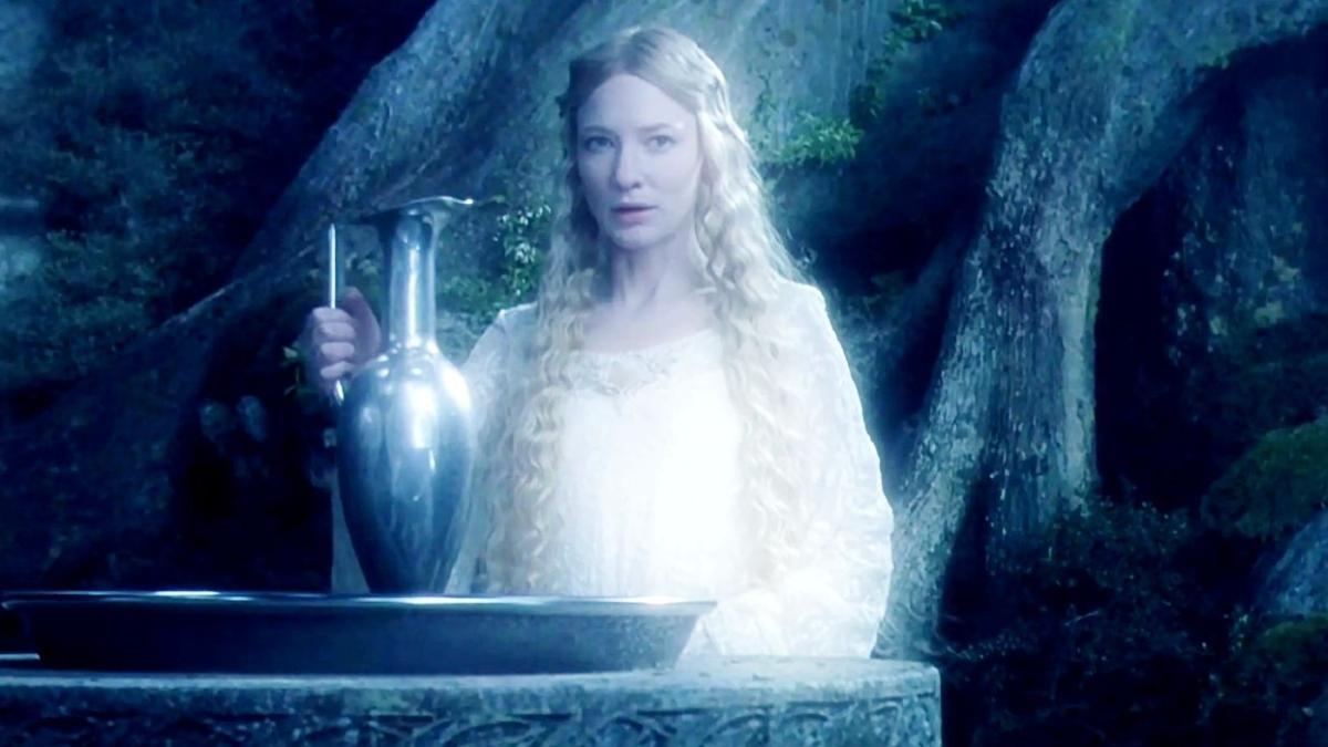 El cosplay de El señor de los anillos captura la mirada etérea de Lothlorien de Galadriel