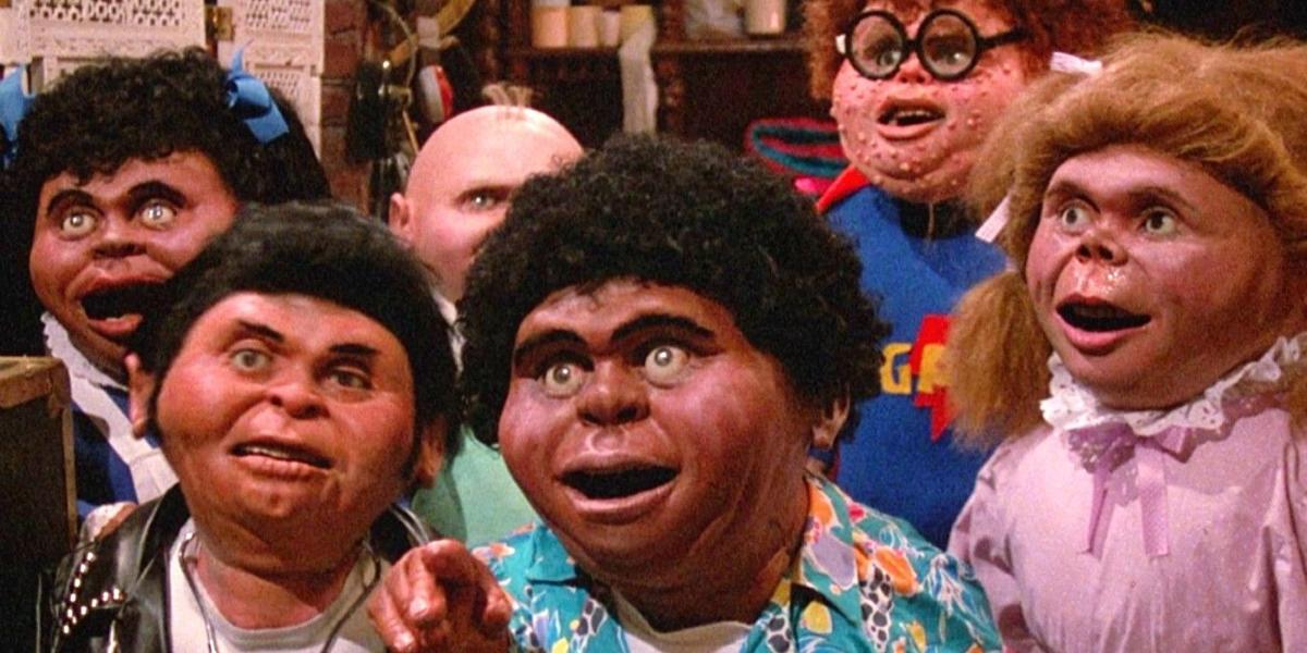 El director de Halloween & Exorcist Reboot está desarrollando una serie "traviesa" basada en cromos infantiles