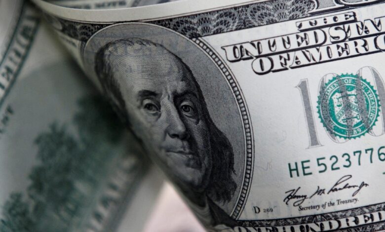 Entrada de remesas a México cayó en agosto, advierte Banxico