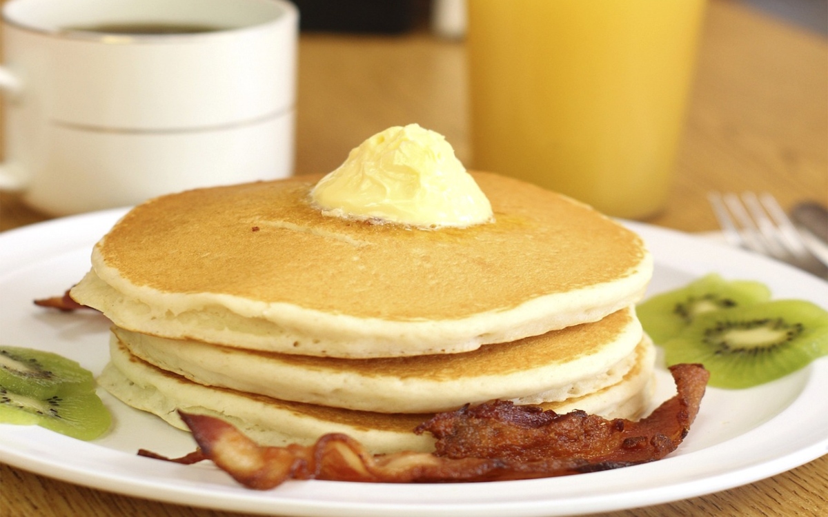 Estas 8 harinas de hot cakes no son saludables para niños, según Profeco