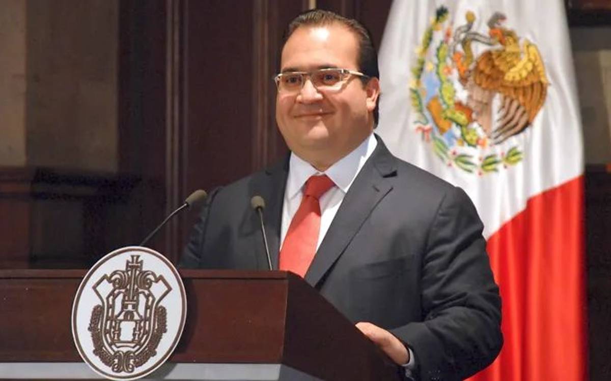 FGR obtuvo siete órdenes de aprehensión contra exfuncionarios duartistas de Veracruz