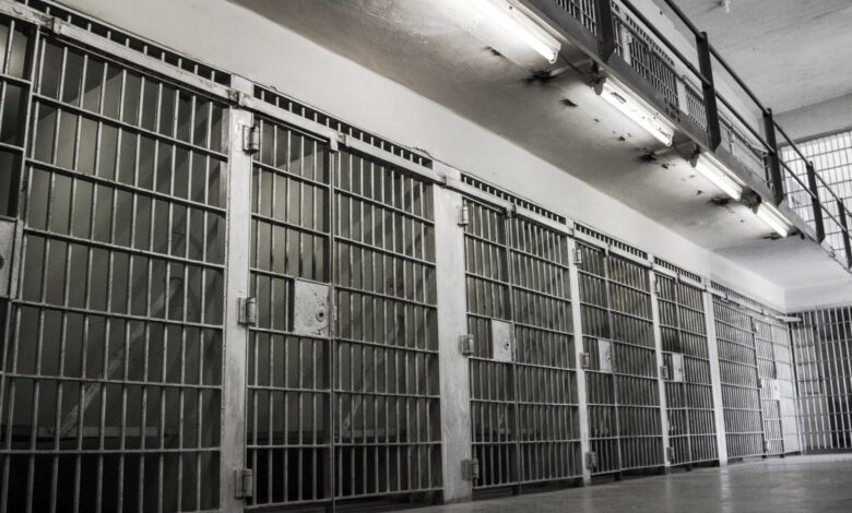 Guardia muere tras ser atacado por reo en una cárcel de Georgia
