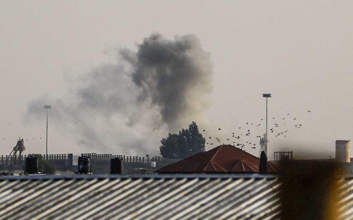 Israel admite que disparó por error en la frontera de Egipto y Gaza; entra más ayuda humanitaria