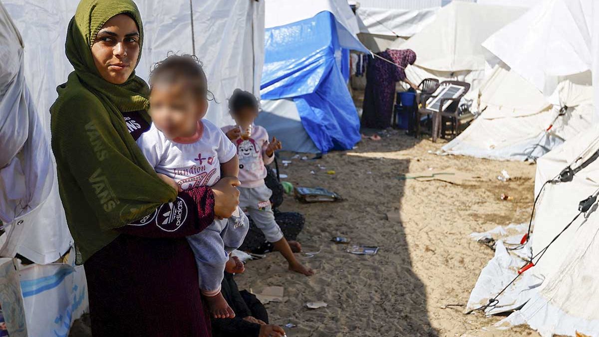 Jefe de Asuntos Humanitarios de la ONU califica como 'devastadora' situación de las familias en Gaza