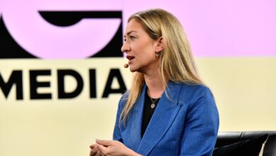 La directora ejecutiva de Bumble, Whitney Wolfe Herd, comparte cómo la IA "potenciará" el amor con los casamenteros digitales