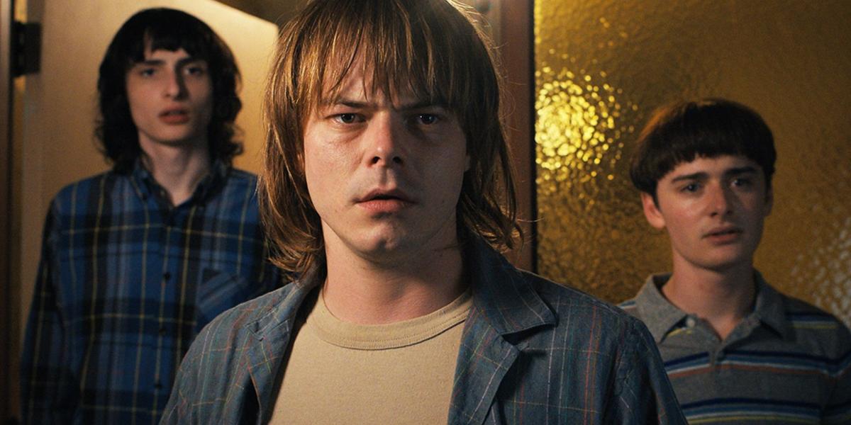 La temporada 5 de Stranger Things está poniendo fin oficialmente al mayor fracaso de la temporada 4 de Jonathan Byers