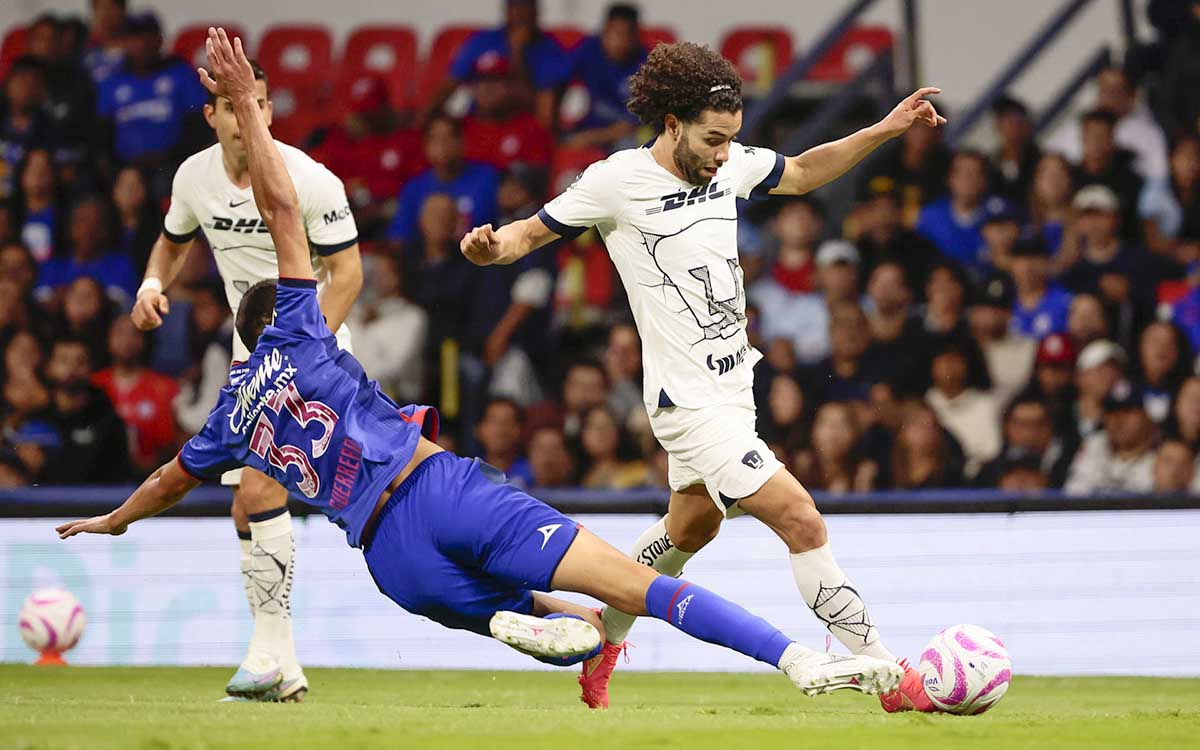 Liga MX: Pumas golea 1-4 al Cruz Azul y sube al tercer lugar