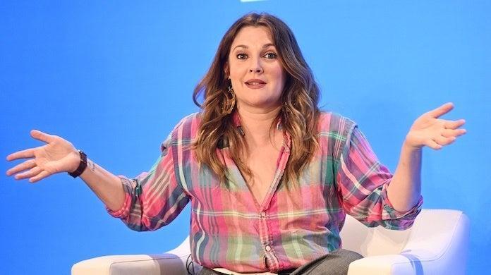 Los escritores principales de ‘Drew Barrymore Show’ no regresan después de la controversia de la huelga de la WGA de Barrymore