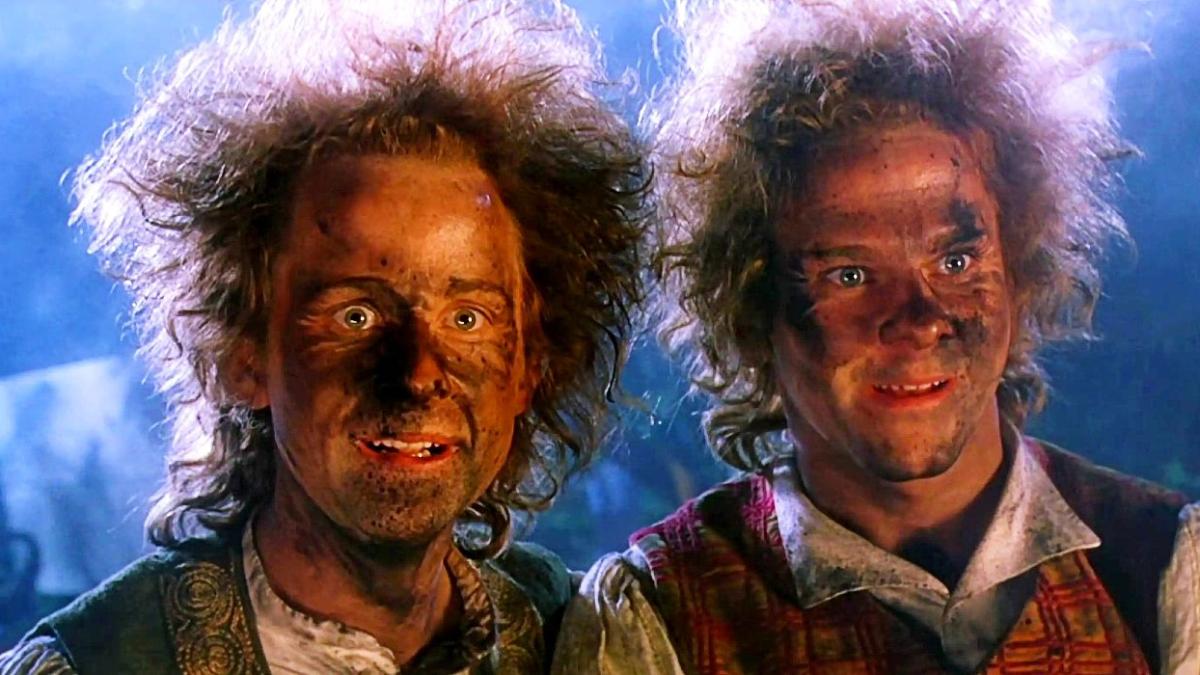 Los personajes de Gandalf, Frodo y El señor de los anillos tienen una noche salvaje en un video al estilo del final de Hangover