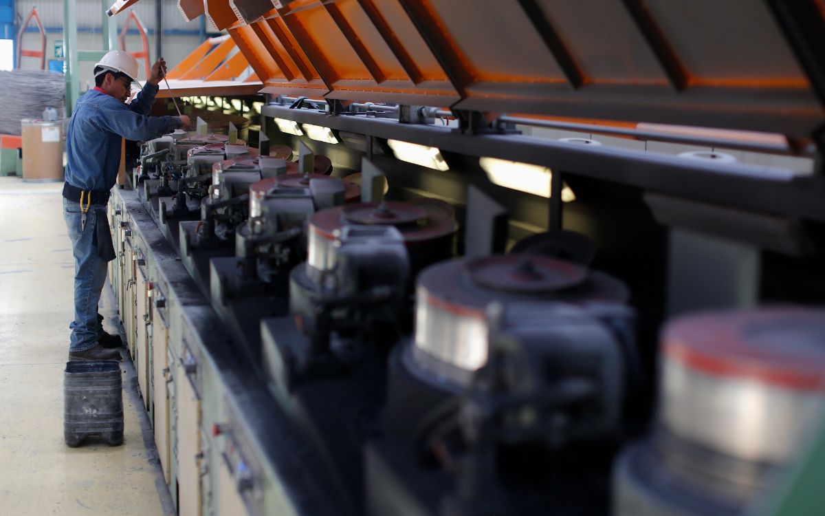 México revisará presuntas violaciones de derechos laborales en planta de Teklas Automotive