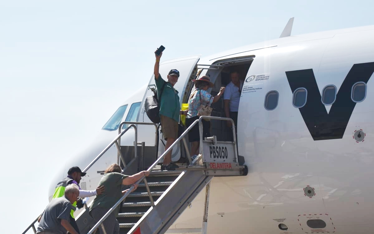 Realizan 14 vuelos en primera jornada del puente aéreo humanitario con Acapulco