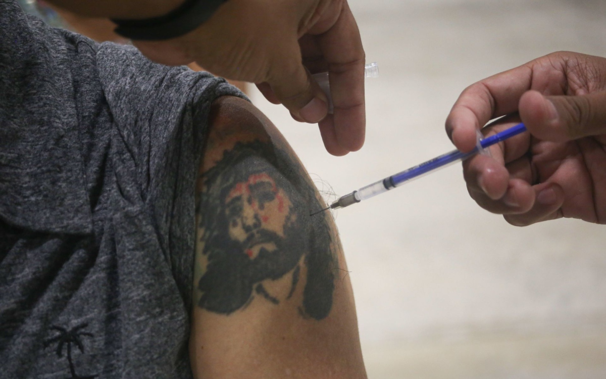 Vacuna Patria estará lista a finales de noviembre: AMLO