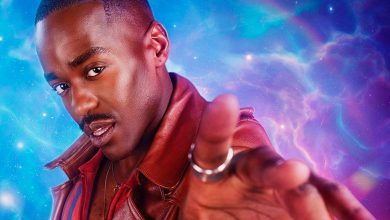 Las fotos del set de la temporada 14 de Doctor Who revelan el nuevo disfraz de Ncuti Gatwa que hace un guiño a su herencia escocesa