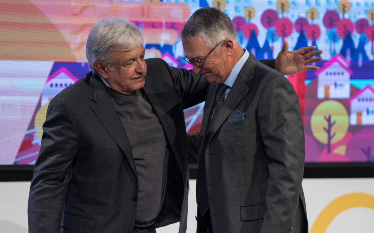 AMLO aclara que no tiene ‘pleito’ con Ricardo Salinas Pliego