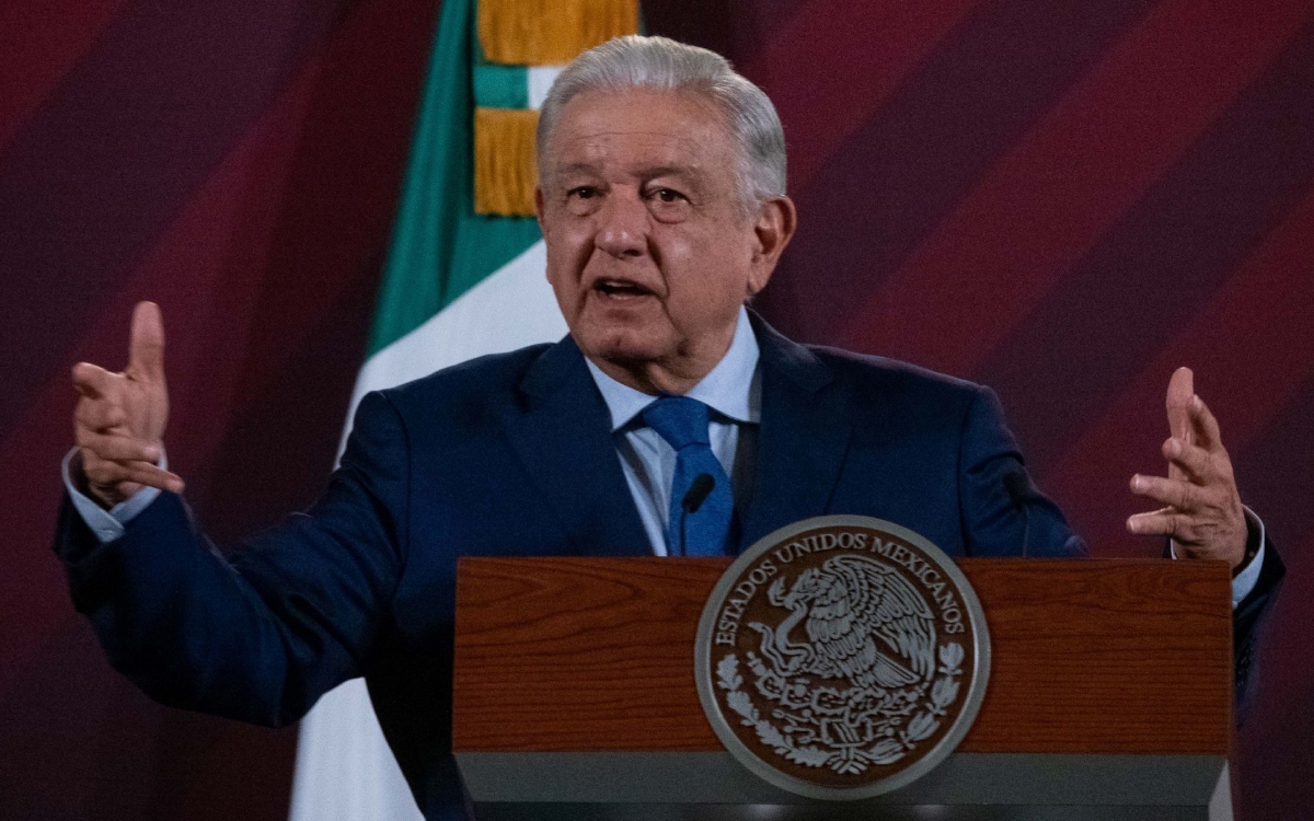AMLO propone crear tribunal para juzgar a jueces