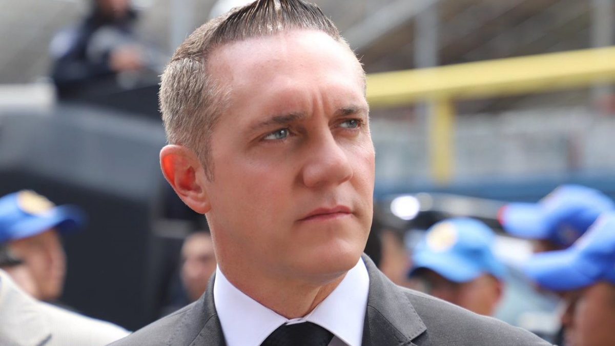 Adrián Rubalcava pide licencia para buscar jefatura de gobierno de CDMX