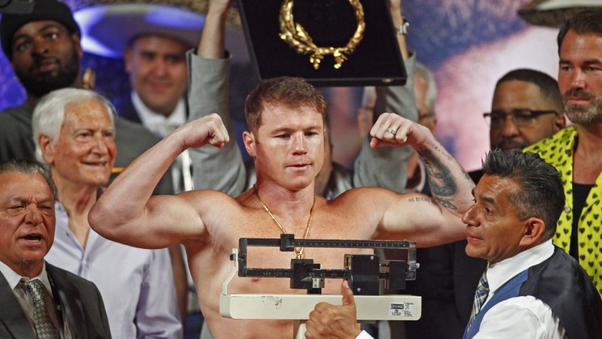 CMB confirma a David Benavidez como retador obligatorio de Canelo Álvarez