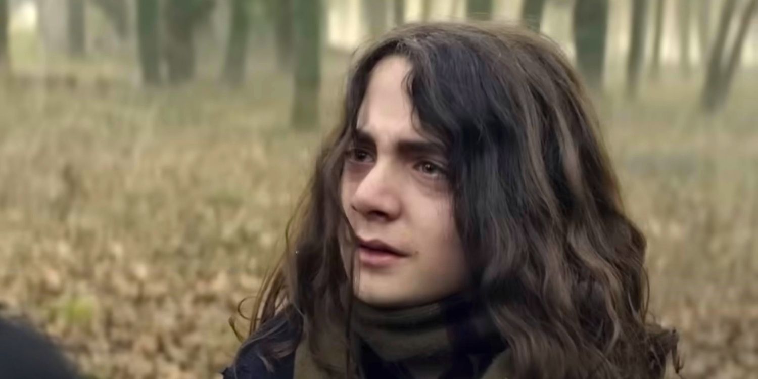 Cómo se siente realmente Laurent acerca de su ascendencia zombi en Walking Dead: Daryl Dixon explicado por Star