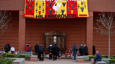 Condenan burlas de aficionados del Luton Town sobre tragedia de Hillsborough | Video