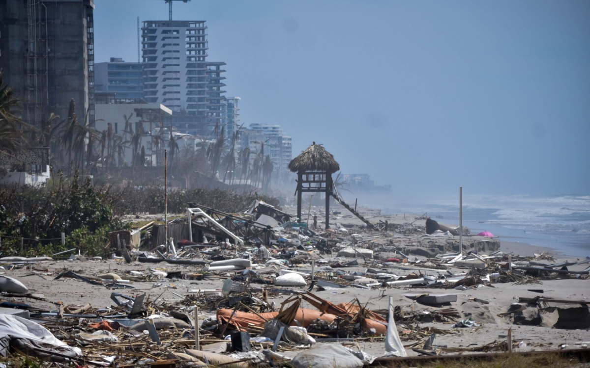 Continúan 56 personas desaparecidas en Guerrero tras huracán Otis