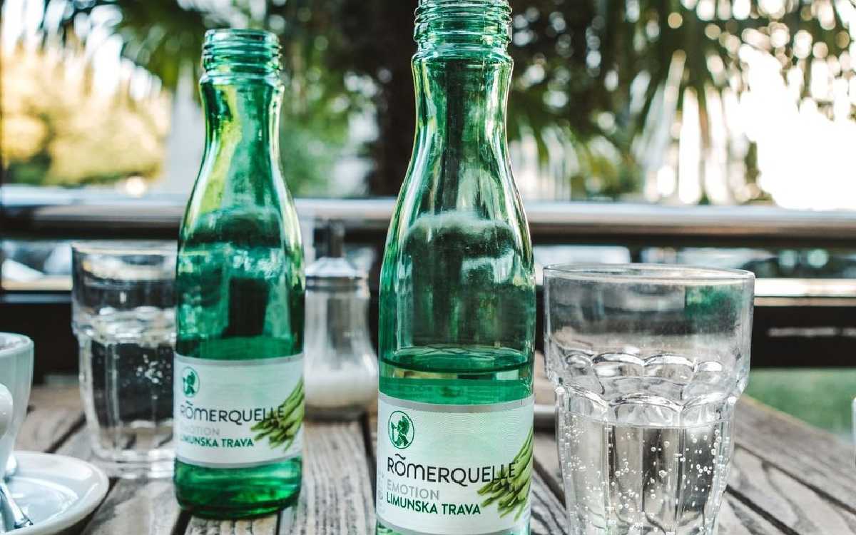 Detectan detergentes en muestra de refresco tras casos de intoxicación | Croacia