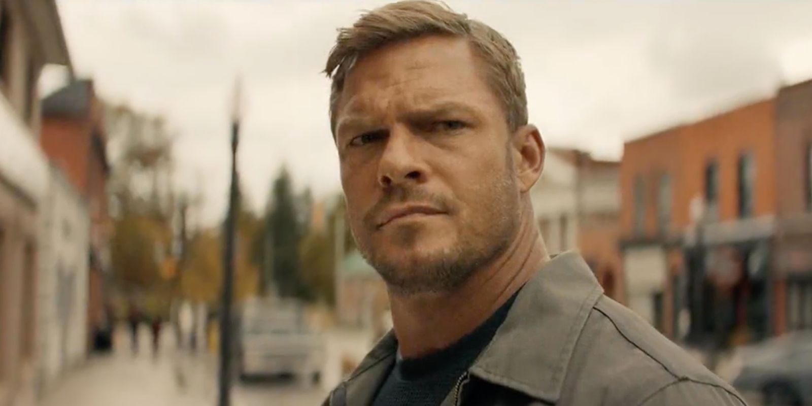 El avance del tráiler de la temporada 2 de Reacher revela el regreso explosivo y combativo de Jack Reacher