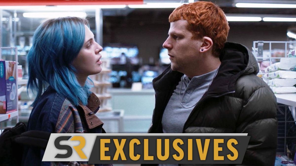 El clip de Manodrome muestra a Jesse Eisenberg comprando artículos para bebés [EXCLUSIVE]