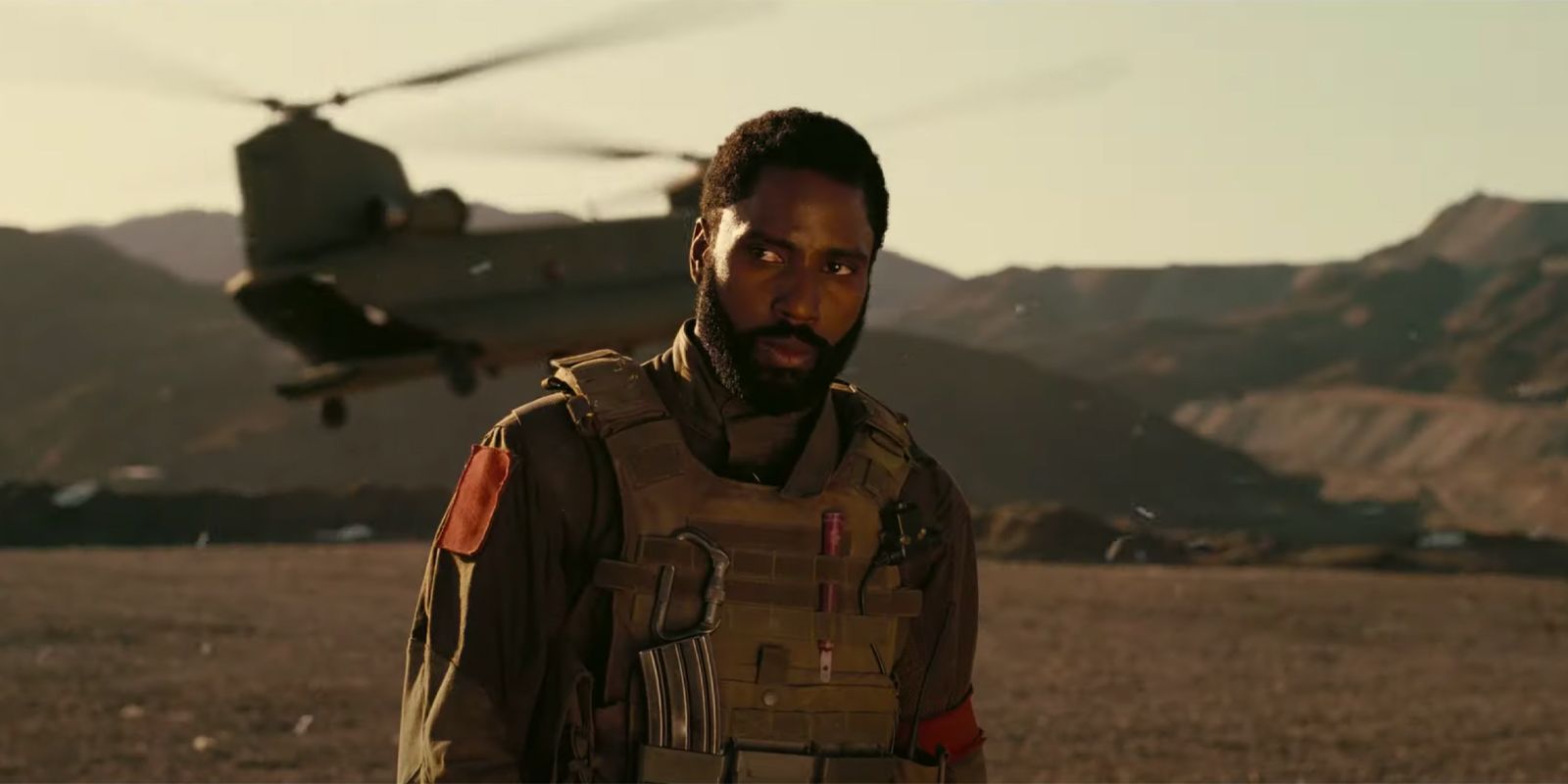 El tráiler final de Tenet ofrece a los fanáticos más acción que cambia el tiempo