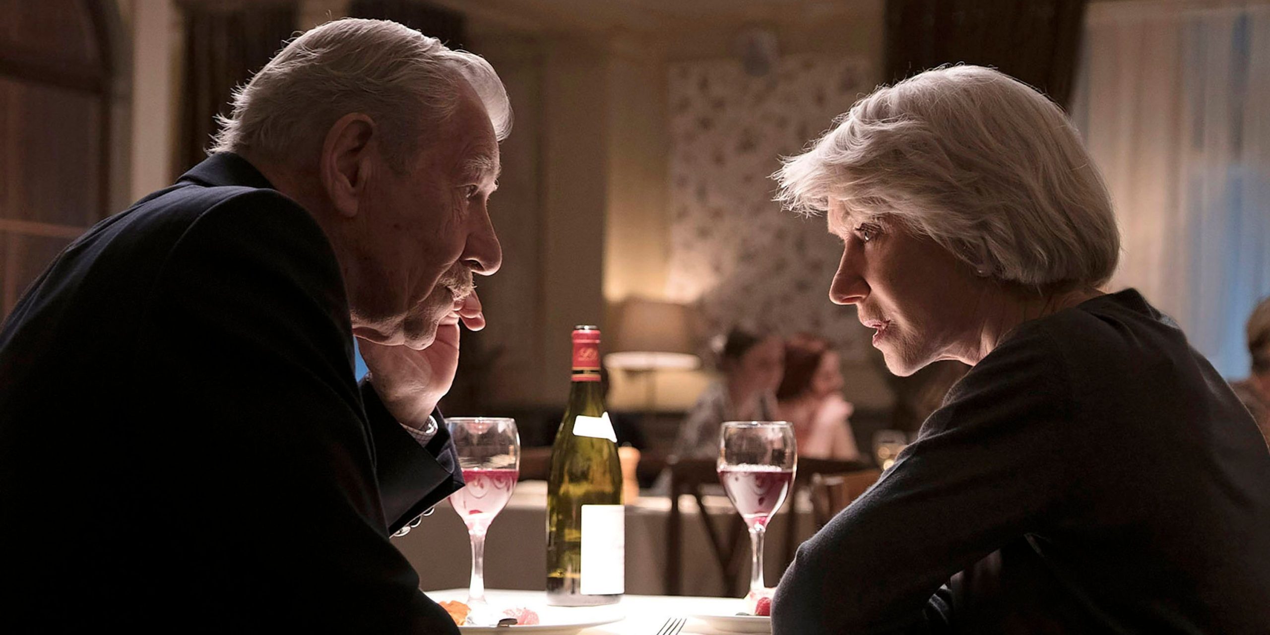 El tráiler n.° 2 de The Good Liar enfrenta a Ian McKellen contra Helen Mirren