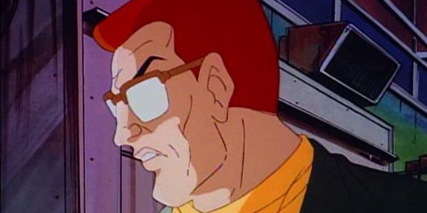 Henry Peter Gyrich mira a su izquierda en la serie animada X-Men