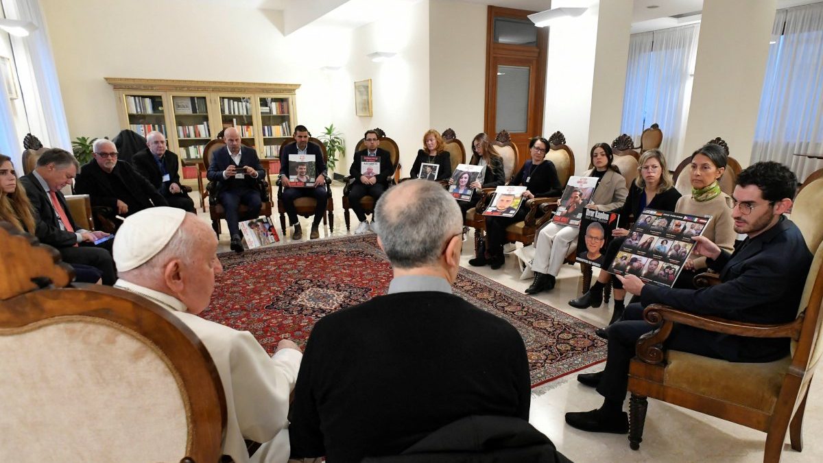 Familiares esperan que sean liberados más rehenes israelíes y se informe de su estado