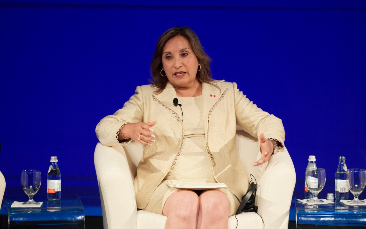 Fiscalía de Perú investiga a hermano de presidenta Boluarte