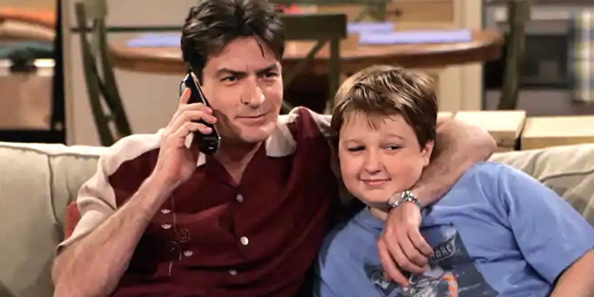 “Fue curativo”: cómo Charlie Sheen hizo las paces con el creador de Two & A Half Men para el programa de comedia Max