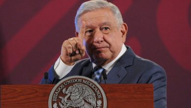 Inconformes en encuestas de partidos son libres de protestar: AMLO