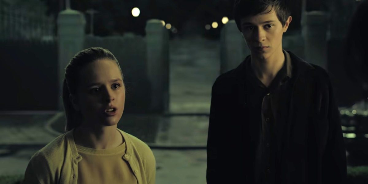 “Juntos en la pantalla”: la foto del set de House Of Usher revela un doble huevo de Pascua para la película anterior de Mike Flanagan