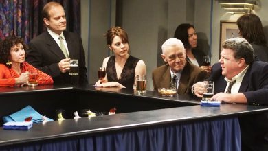 Kelsey Grammer tiene una respuesta contundente al regreso de los vítores en Frasier