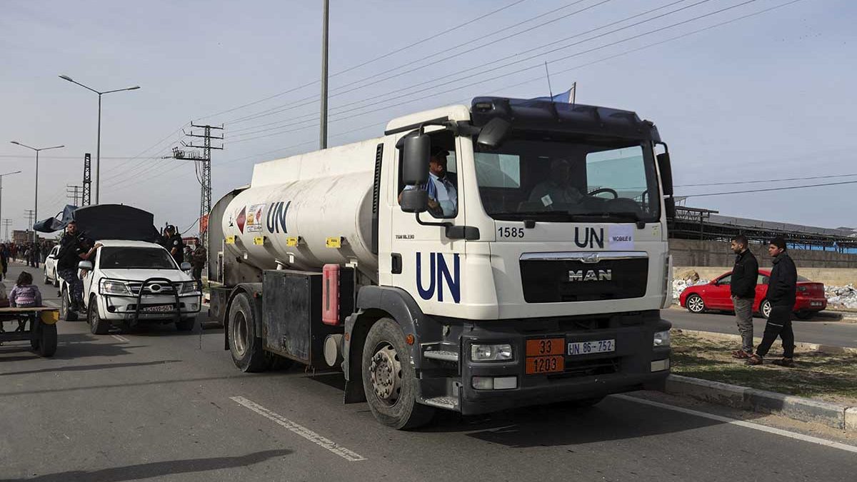 La ONU aprovecha la tregua para llevar ayuda al norte de Gaza y limpiar los refugios