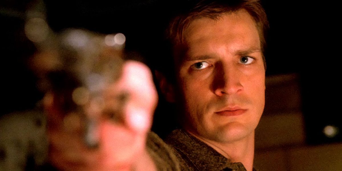 La estrella de Firefly, Nathan Fillion, comparte qué accesorio icónico tiene después de 21 años