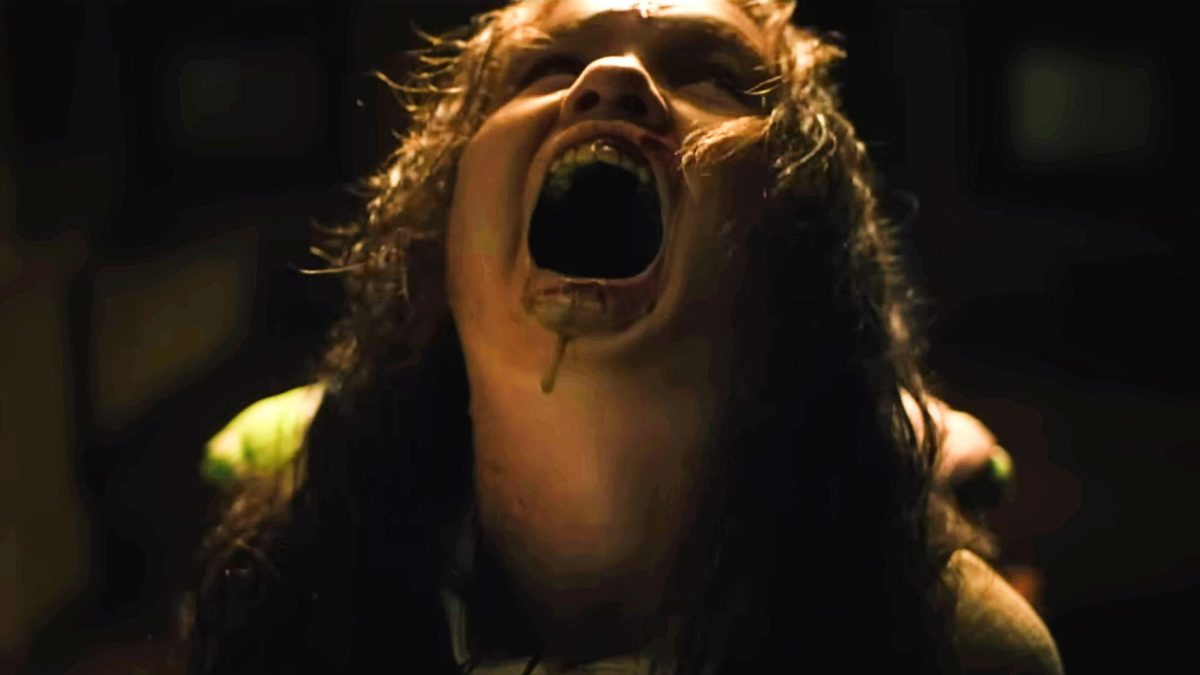 La imagen de The Exorcist: Believer muestra un maquillaje de posesión espeluznante para la apariencia de su rival Regan