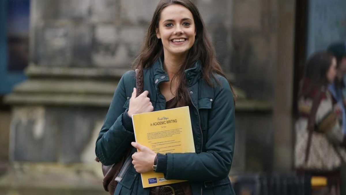 Lo que hay que saber sobre Meg Bellamy, la actriz Kate Middleton de The Crown