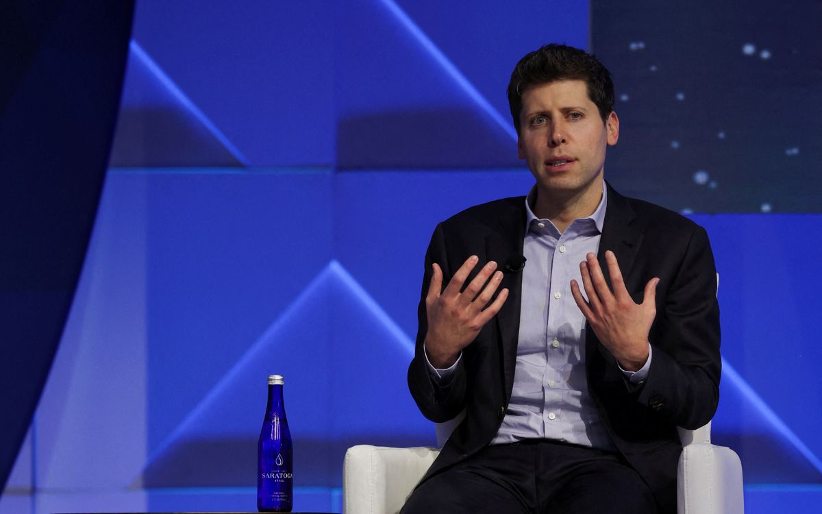 Microsoft ficha a Sam Altman, ex CEO de OpenAI