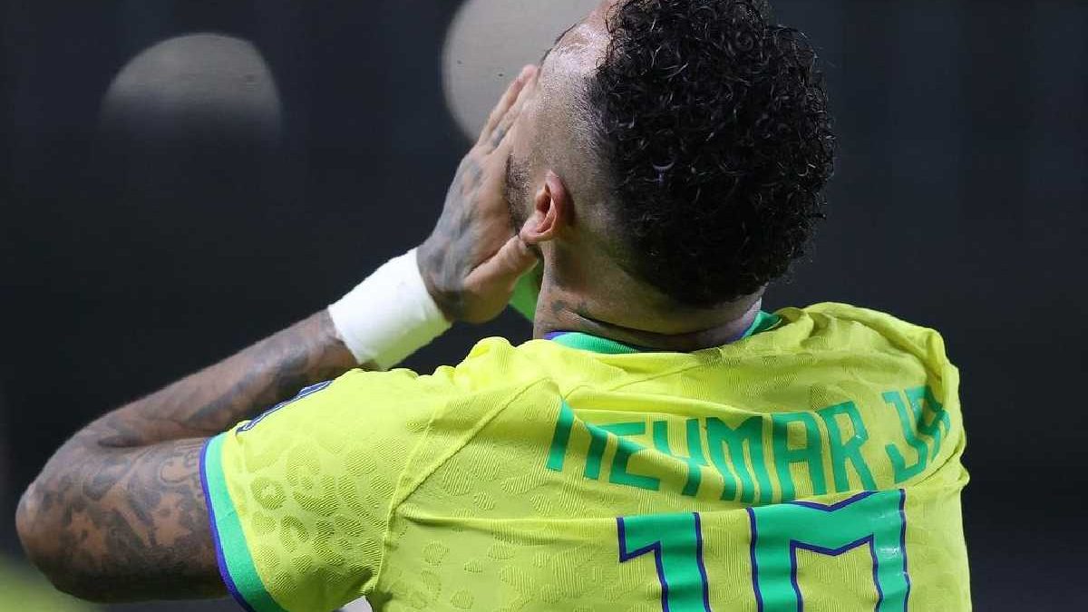 Neymay va ‘muy bien’, pero no tiene fecha para volver a las canchas