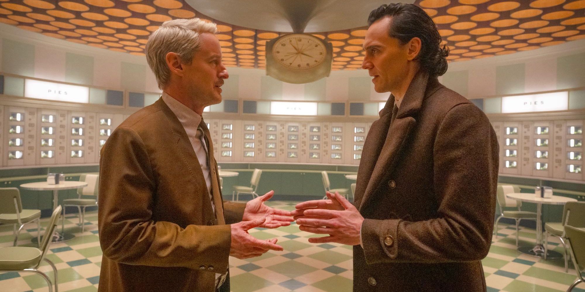 Por qué la temporada 2 de Loki no tiene salto en el tiempo, a pesar de su lanzamiento 2 años después