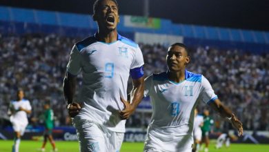 Presidenta de Honduras felicita a la selección de ese país tras "histórica victoria" frente a México
